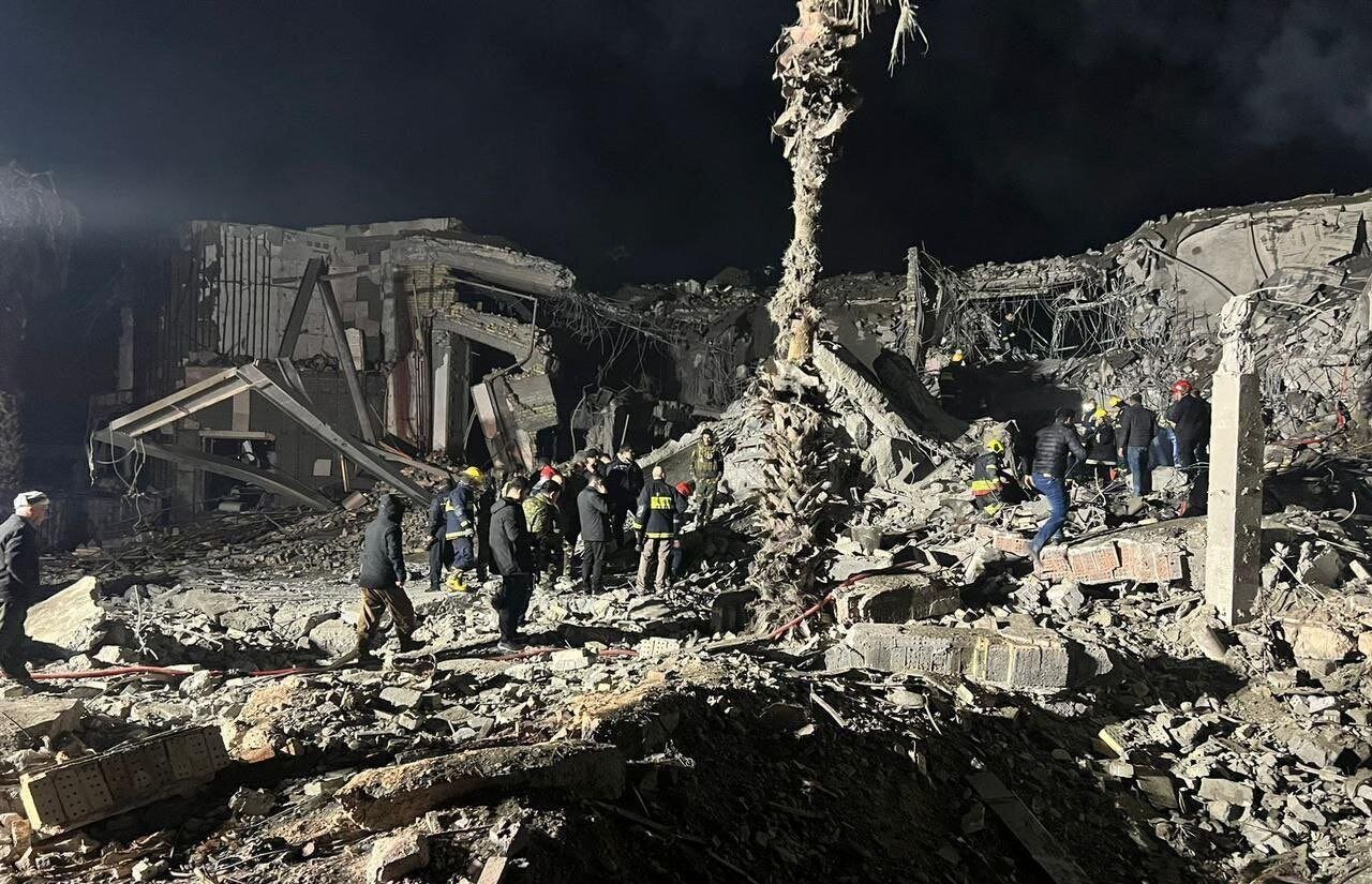 تصاویر وضعیت مقر موساد پس از اصابت موشک‌های سپاه