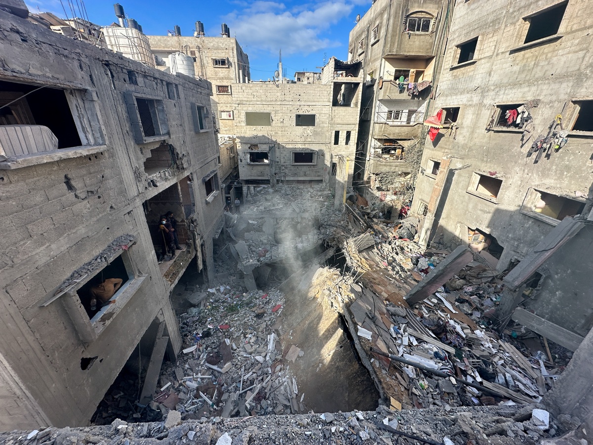 ببینید | مقایسه هولناک ویرانی‌های غزه در ۷ هفته و جنگ سوریه در ۸ سال | اسرائیل، غزه را یک شهر کلنگی کرده است