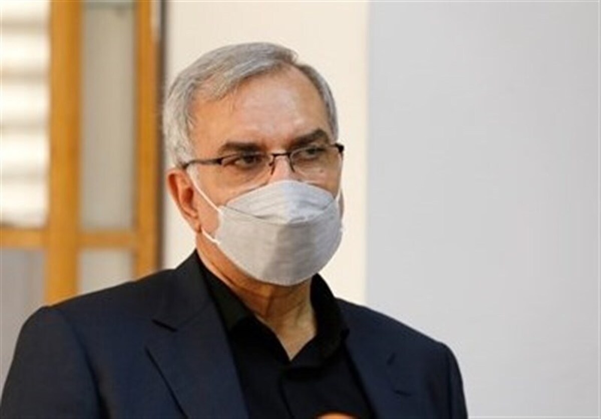 وزیر بهداشت رئیسی بدون رعایت بهداشت وارد بخش مراقبت‌های ویژه شد + عکس | شاهکار دوباره عین اللهی را ببینید