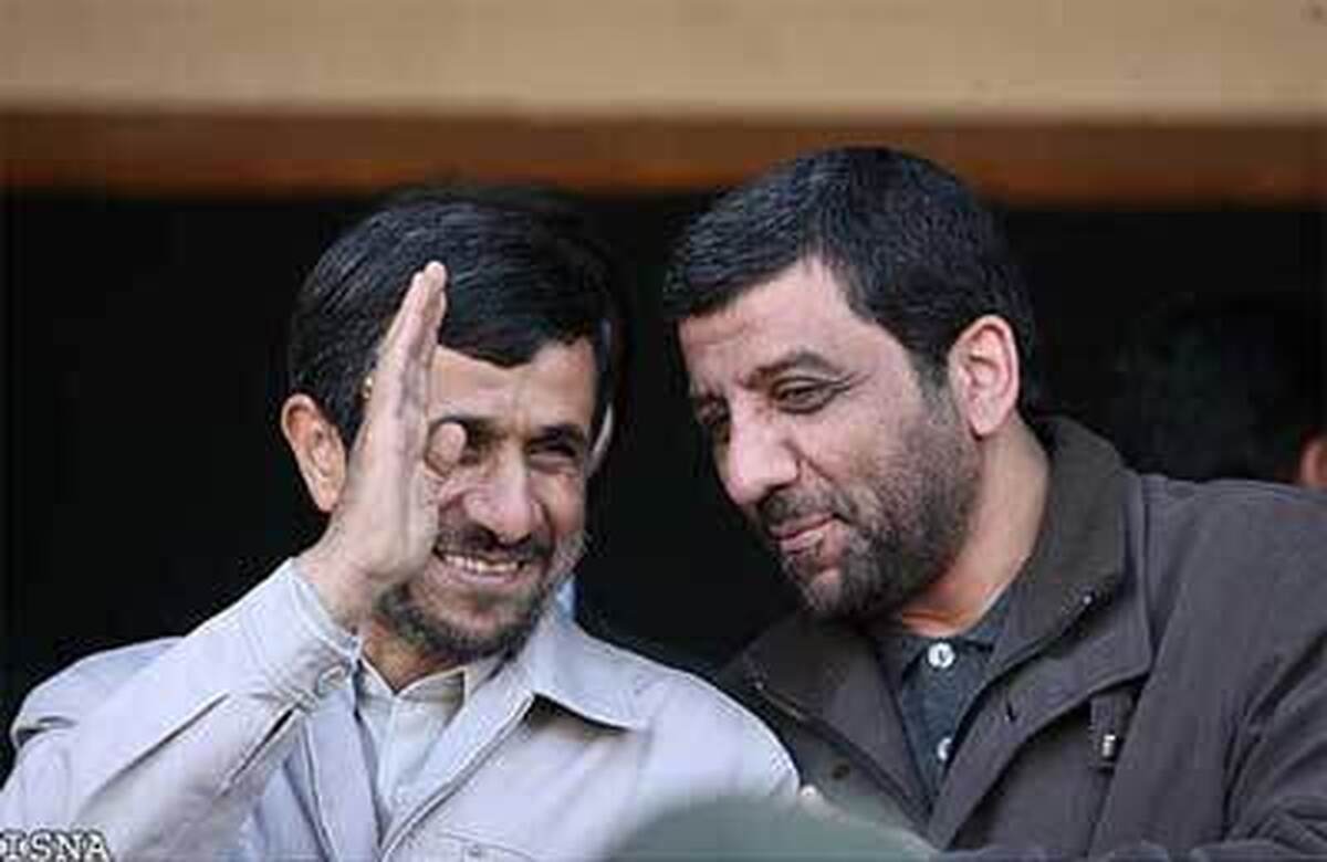 جزئیات سفر ضرغامی با احمدی نژاد به آمریکا و قدم زدن در وال استریت | رفتیم کفش بخریم همه چینی بودند! + ویدئو