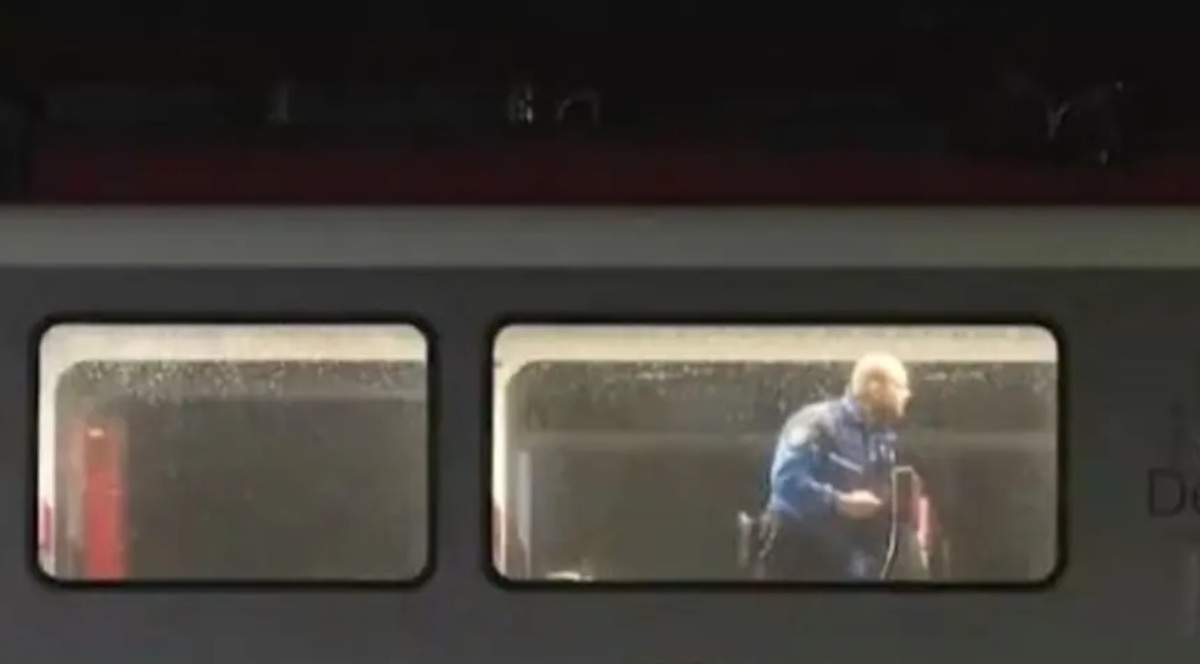 شلیک مرگبار پلیس سوئیس به یک ایرانی در قطار |  خبرگزاری فرانسه: گروگان‌گیر ایرانی بود و کشته شد! ؛ ۱۵ گروگان آزاد شدند