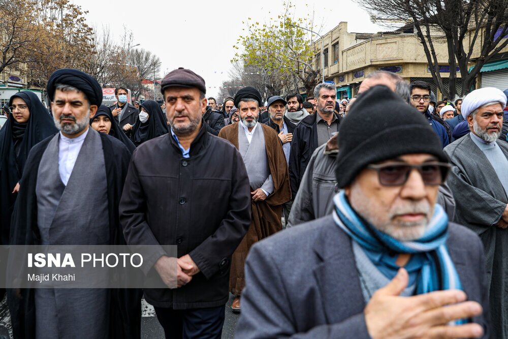 تصاویری تازه از پسر رهبر انقلاب و لاریجانی در یک مراسم