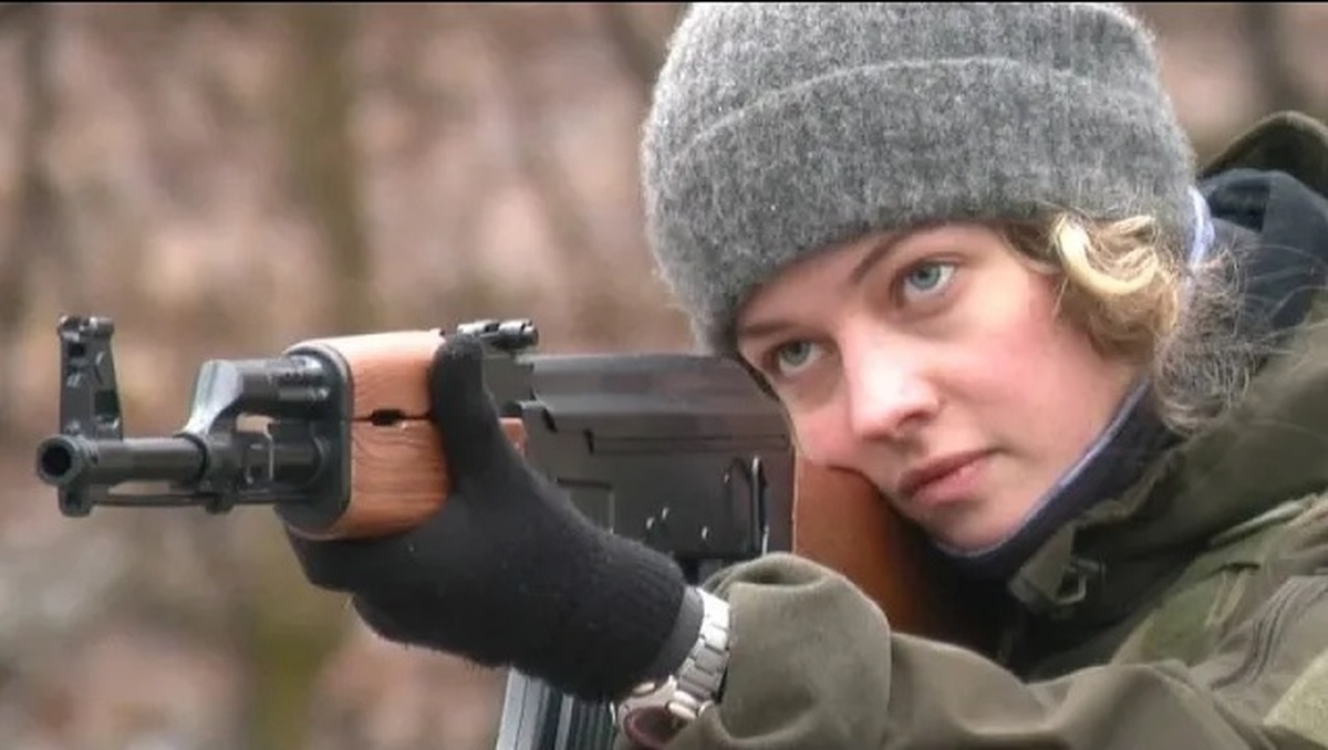 تصاویر آموزش نظامی زنان اوکراینی برای جبران کمبود سربازان مرد + ویدئو