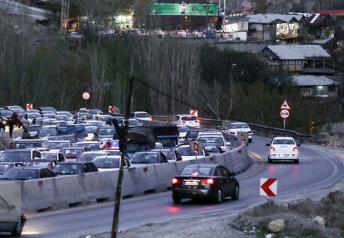 ترافیک ۱۴ کیلومتری در بزرگراه رشت - امامزاده هاشم | خروج ۱.۱ میلیون خودرو از گیلان