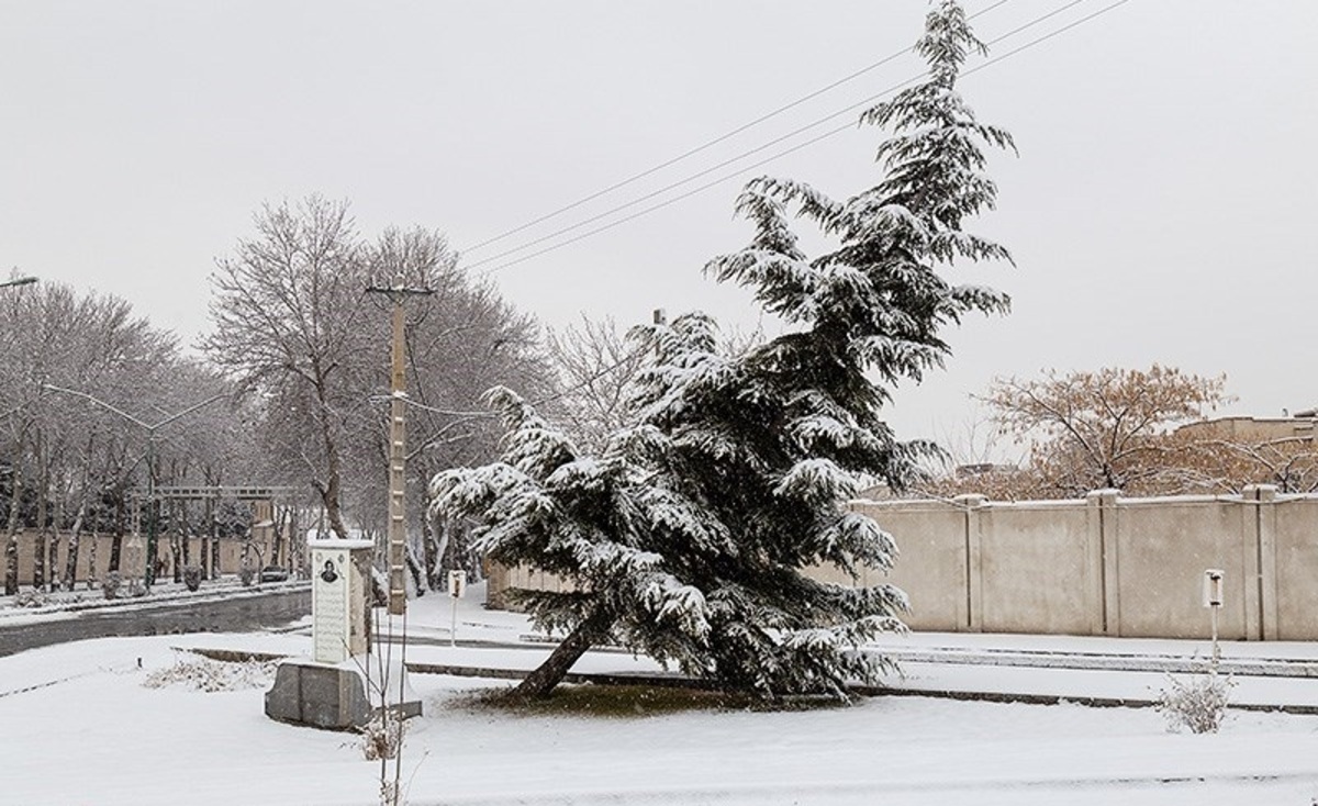 اینجا هنوز زمستان است؛ بارش برف در روستاهای ارومیه را ببینید + ویدئو