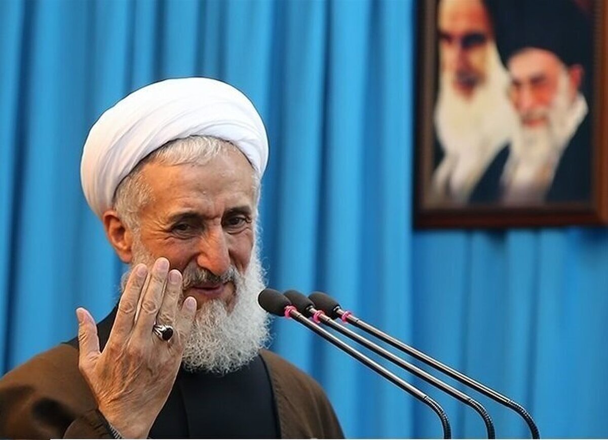 تصویر جنجالی از کاظم صدیقی در نماز جمعه امروز تهران؛ آب خوردن ...
