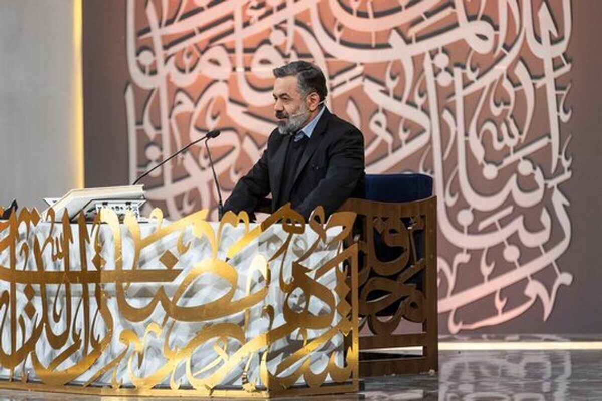 تلاوت قرآن توسط محمود کریمی در برنامه محفل | واکنش داوران محفل را ببینید ؛ ویدئویی که وایرال شد