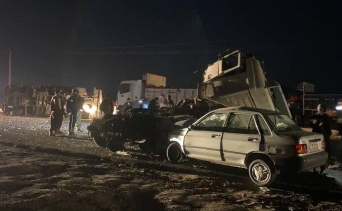 تصاویر تصادف وحشتناک زنجیره‌ای در اتوبان تبریز - تهران | وضعیت عجیب خودروها را ببینید + ویدئو