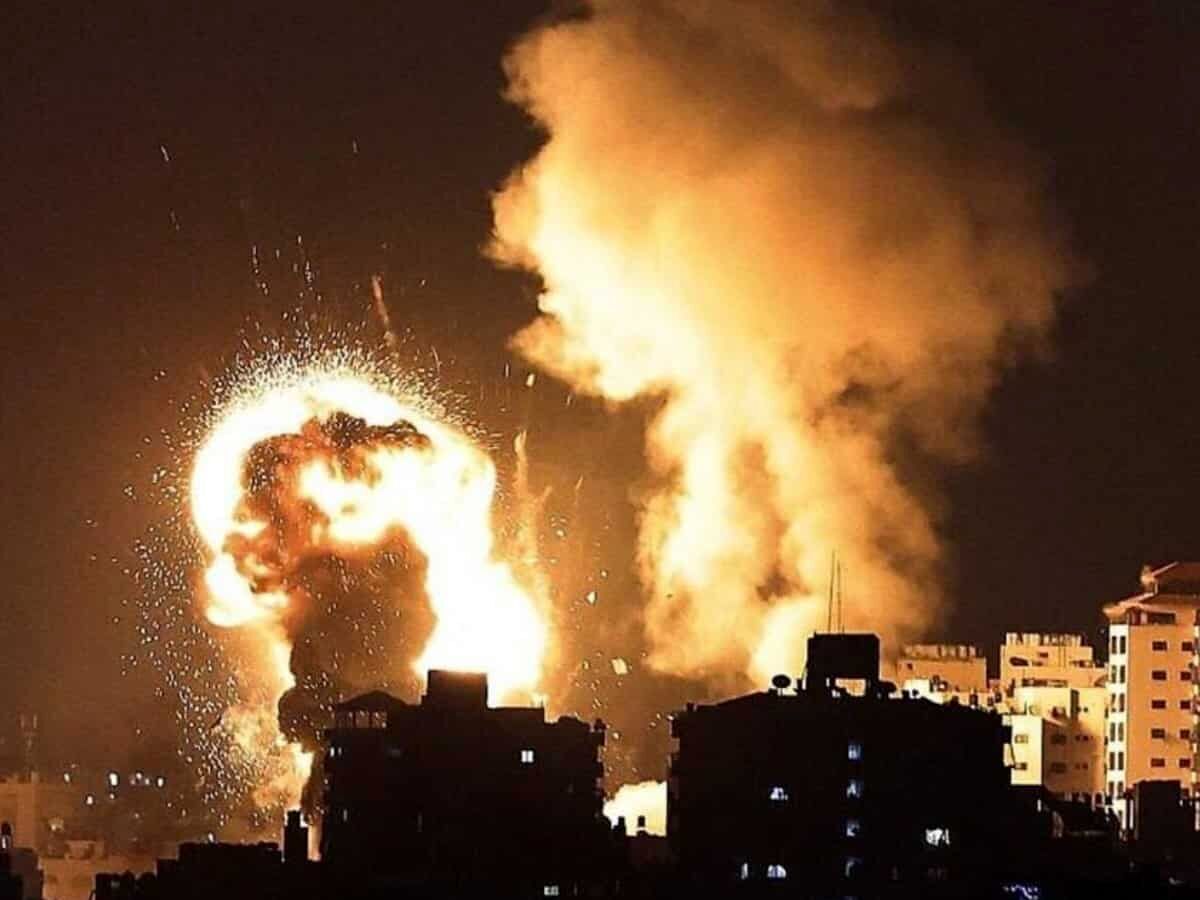 بمباران خانه همسر مجری مطرح صدا و سیما در جنوب لبنان توسط اسراییل + تصاویر | وضعیت زینب مهنا پس از بمباران اعلام شد