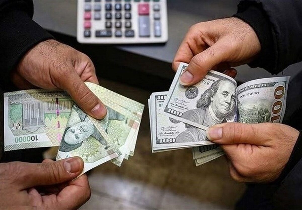 ریزش سنگین قیمت ارز در بازار ؛ جدیدترین قیمت دلار در بازار تهران | پیش بینی مهم اقتصاددانان درباره قیمت دلار در روزهای آینده