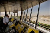 حال و هوای داخل برج مراقبت هنگام ورود پیکر ابراهیم رئیسی به فرودگاه مهرآباد + ویدئو